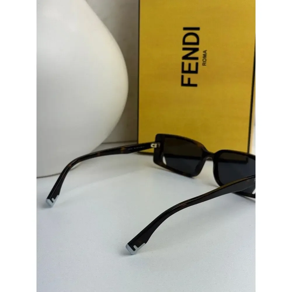 NEW Fendi FE40164I Way Brown Rectangular Slim Sunglasses - Picture 3 of 6